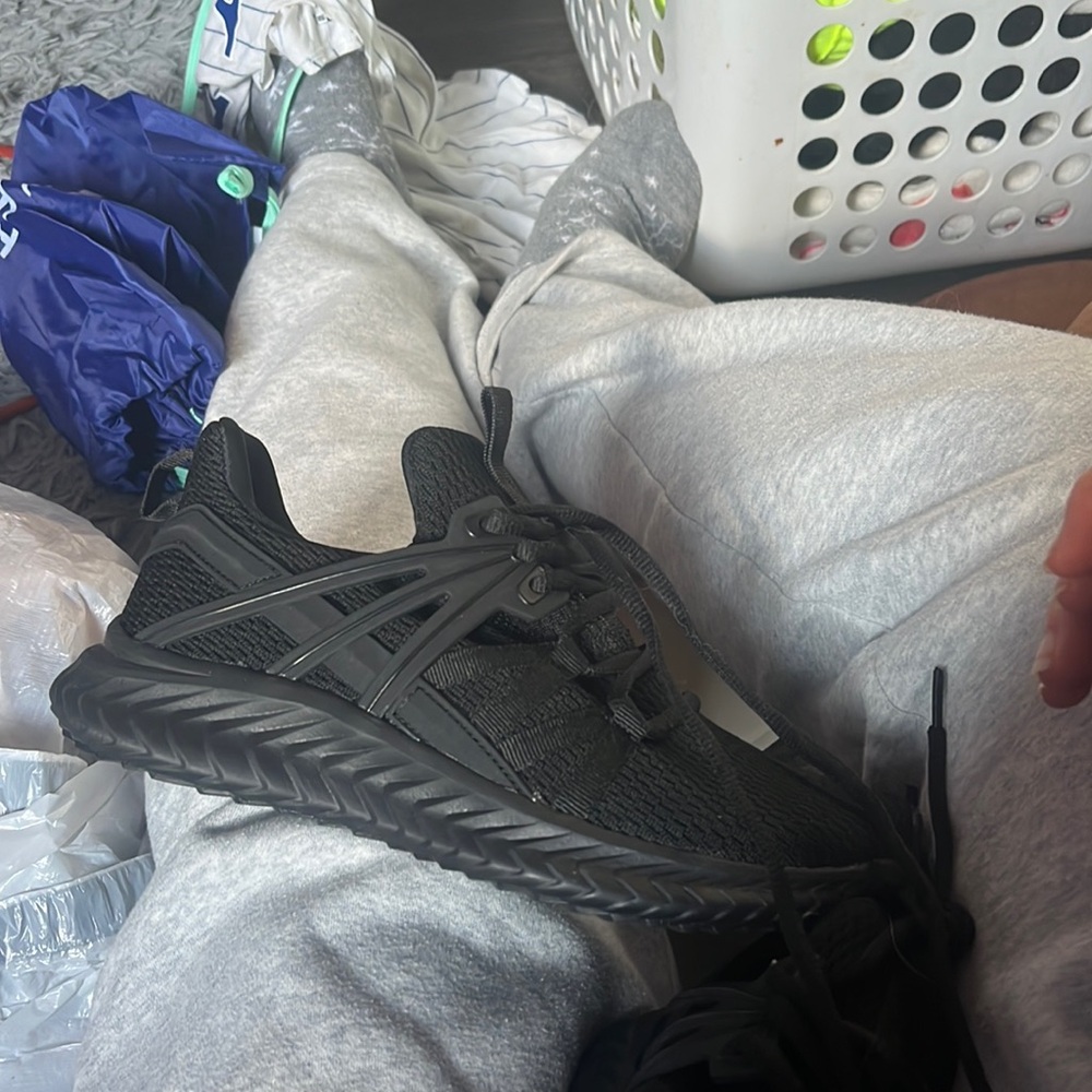 All black work shoes size 8 women’s